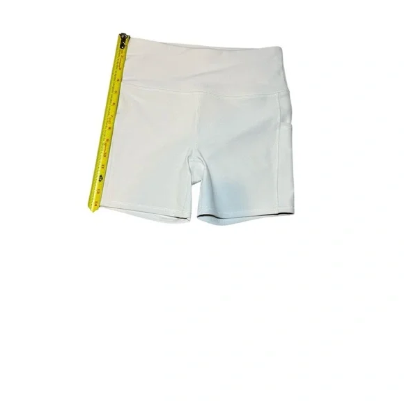 RBX Woman’s Cream Ribbed Bike Short Size Small - Picture 6 of 8